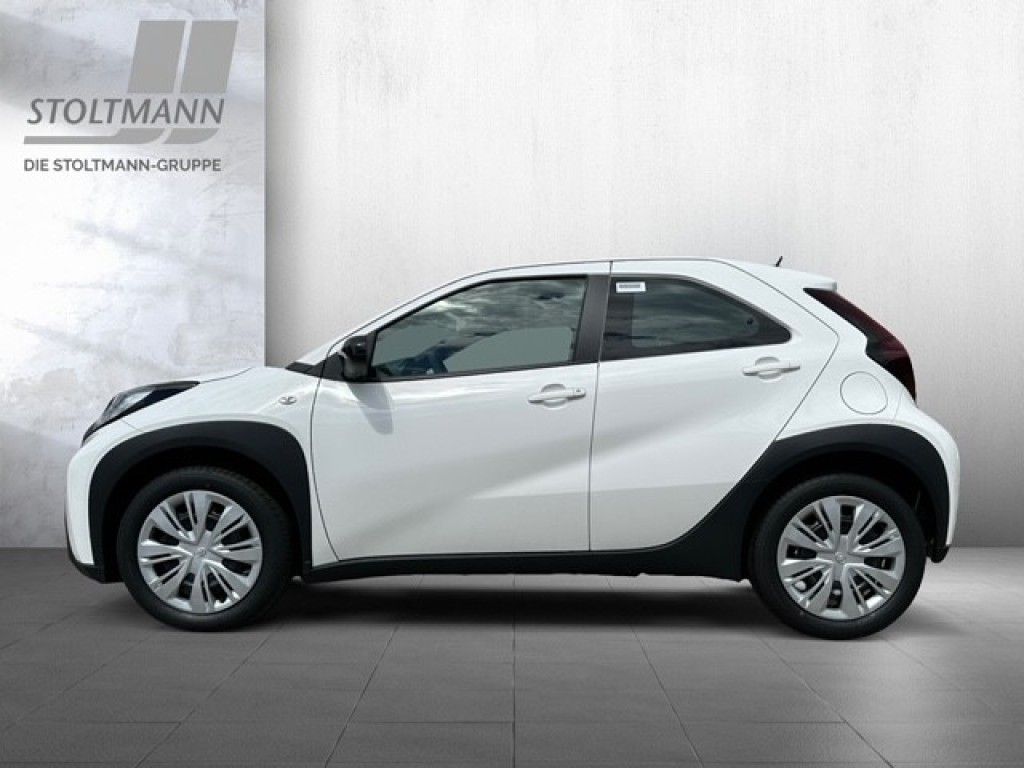 Foto 1 - Aygo X Business Edition, Schneeweiß