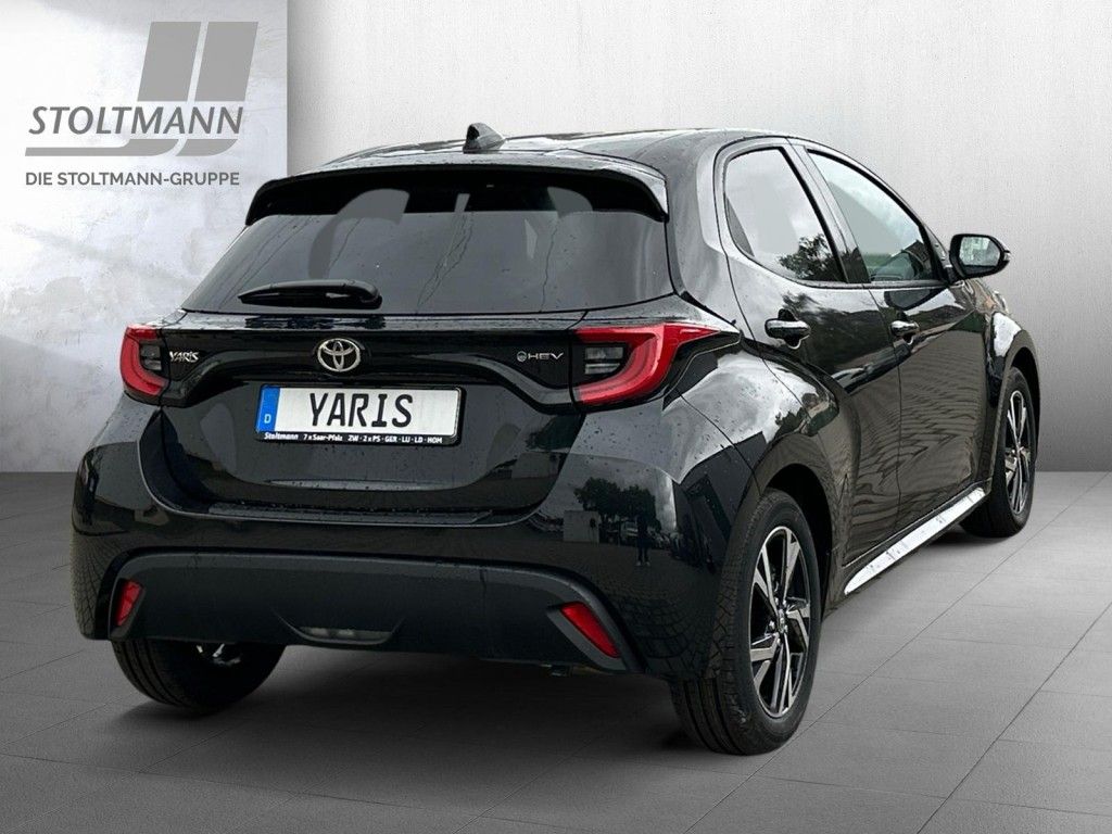 Foto 1 - Yaris Hybrid 116 1.5 VVT-i Teamplayer (XPA1), Mysticschwarz Mica