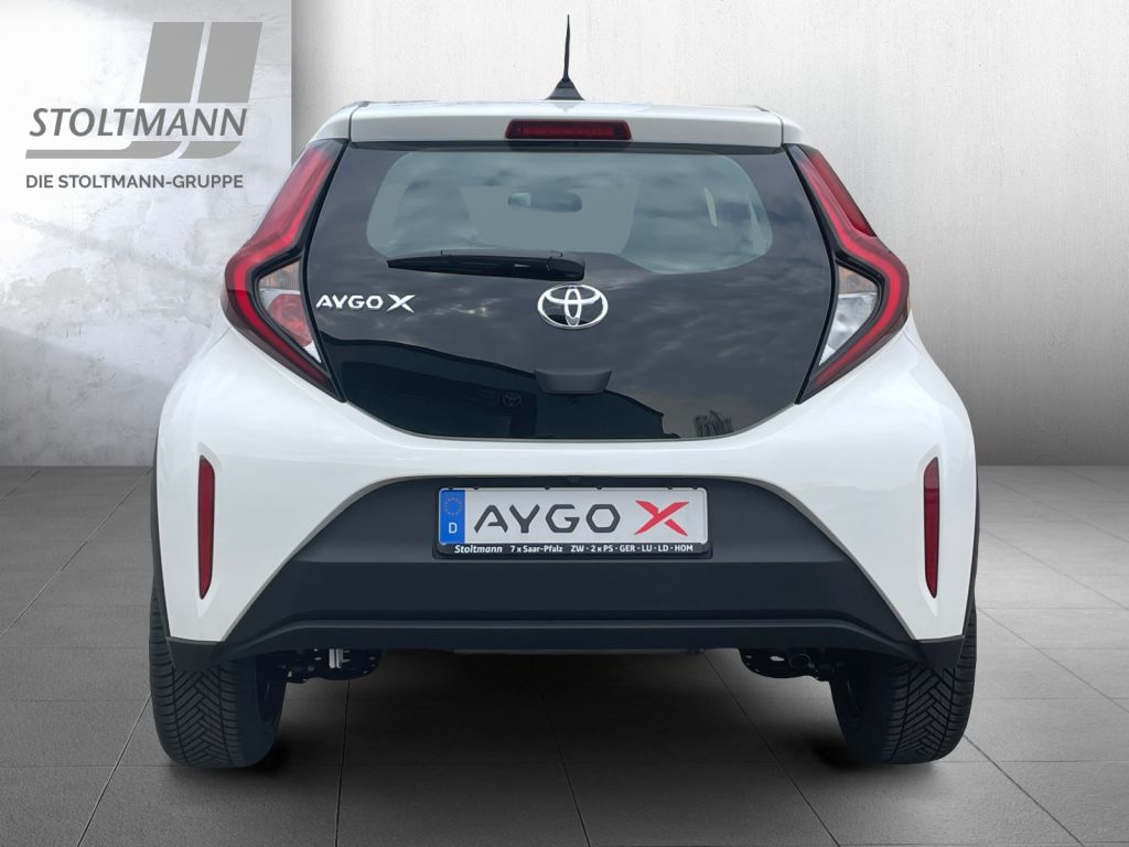 Foto 1 - Aygo X S-CVT Business Edition ST-Line, Schneeweiß