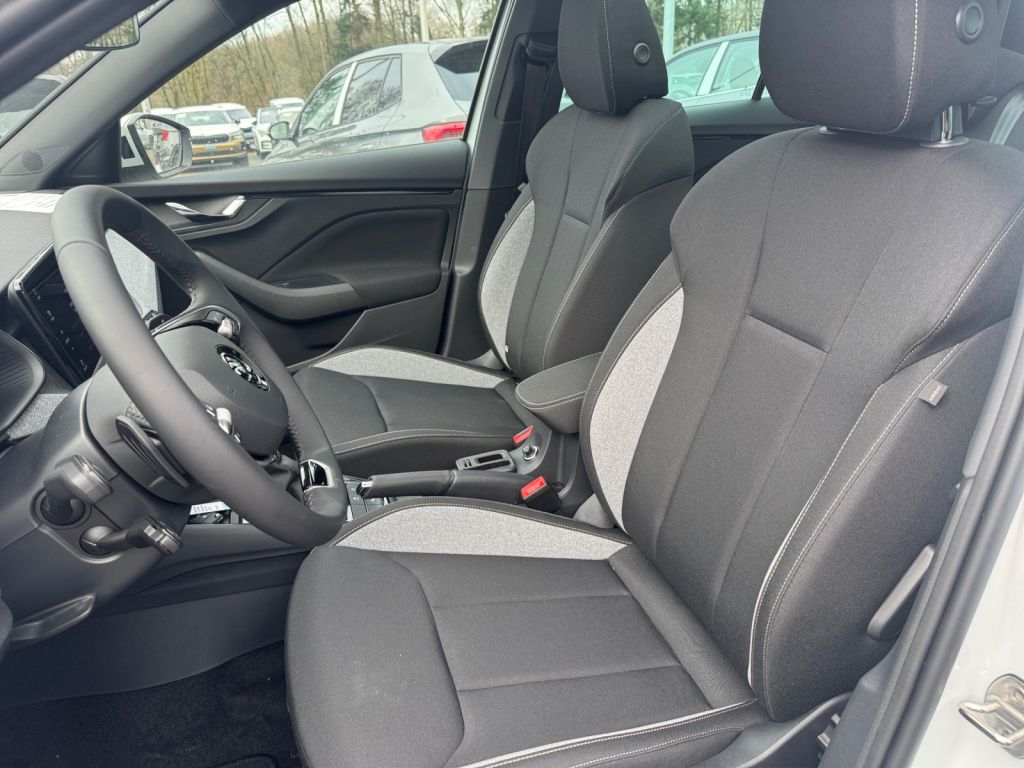 Foto 1 - SKODA KAMIQ 1.5 TSI DSG Selection, Moon-Weiß Perleffekt