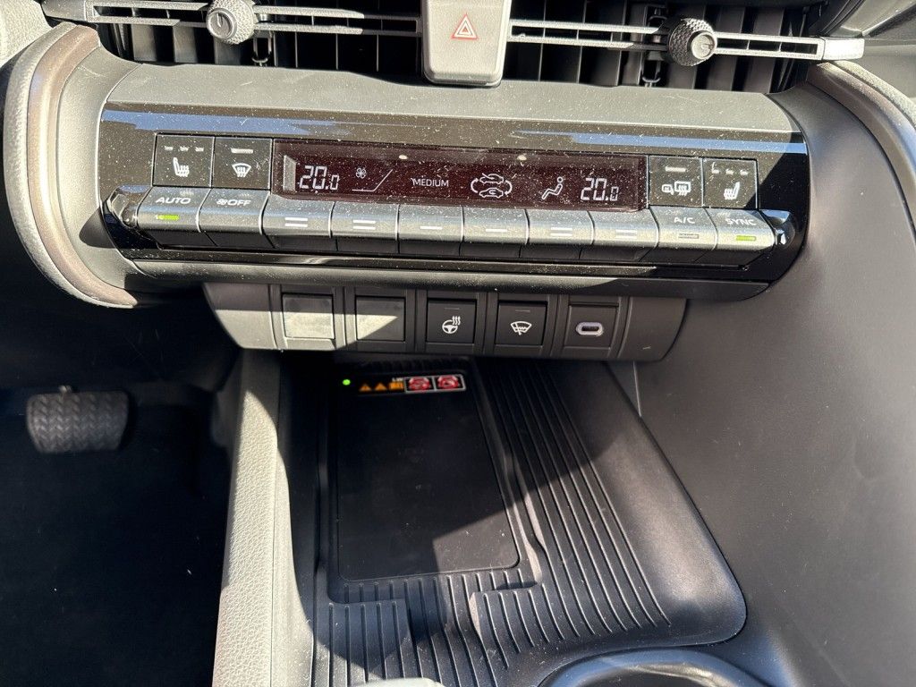 Foto 1 - C-HR 2.0 Plug-in-Hybrid Teamplayer (AX2), Cosmic-silber Metallic/Schwarz