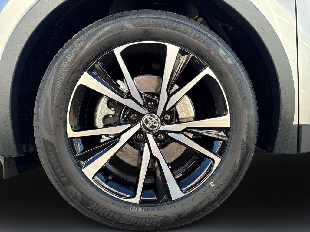 Foto 1 - C-HR 2.0 Plug-in-Hybrid Teamplayer (AX2), Cosmic-silber Metallic/Schwarz